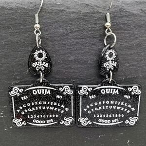 Gothic Ouija Board Drop Earrings – Black Resin Witchy Dangle for Halloween